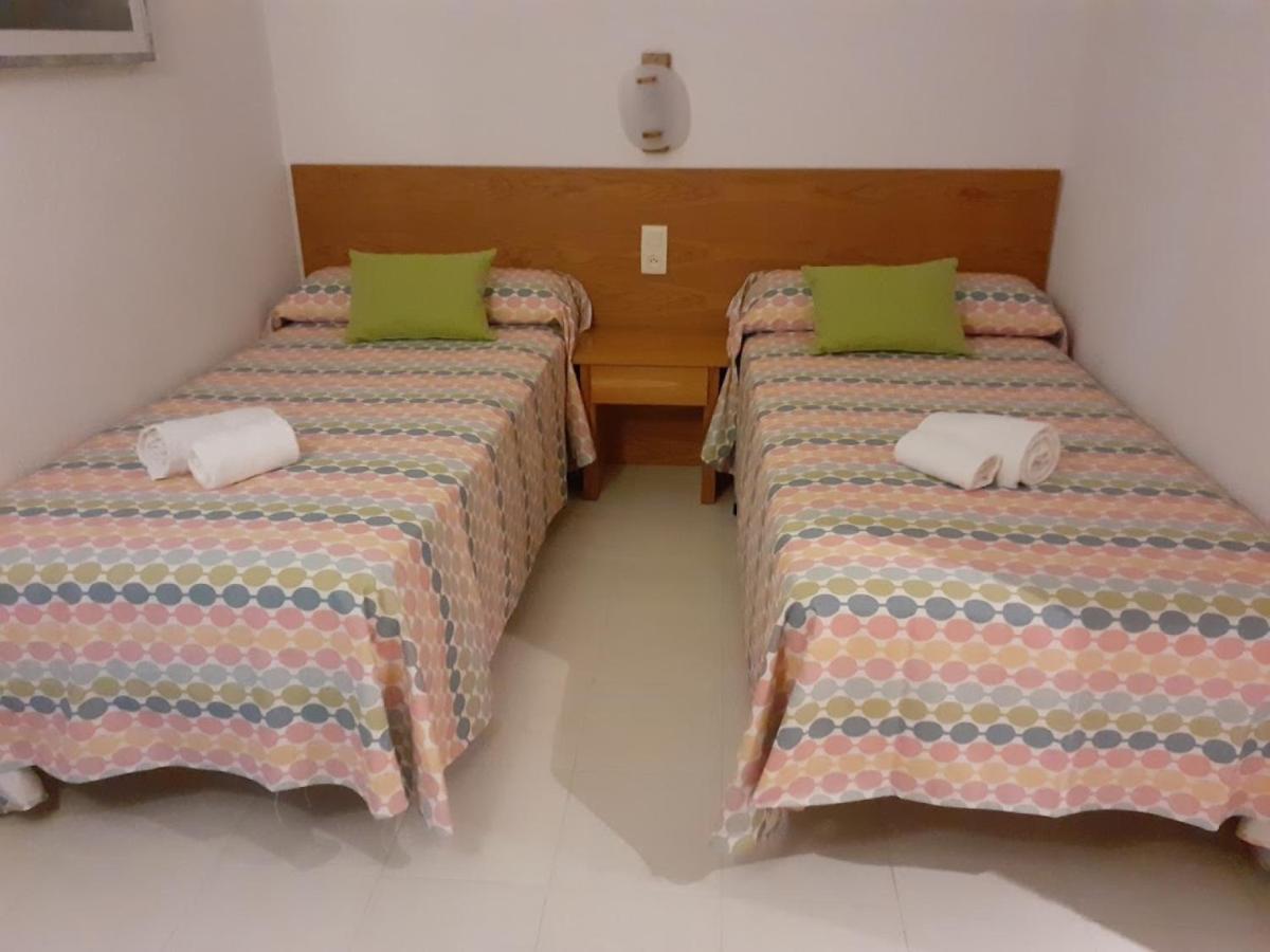 Aparthotel Golf Beach Pals Bagian luar foto