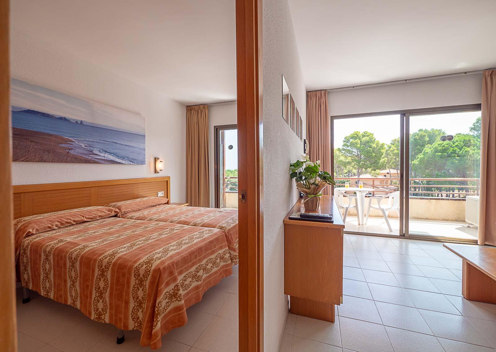 Aparthotel Golf Beach Pals Bagian luar foto