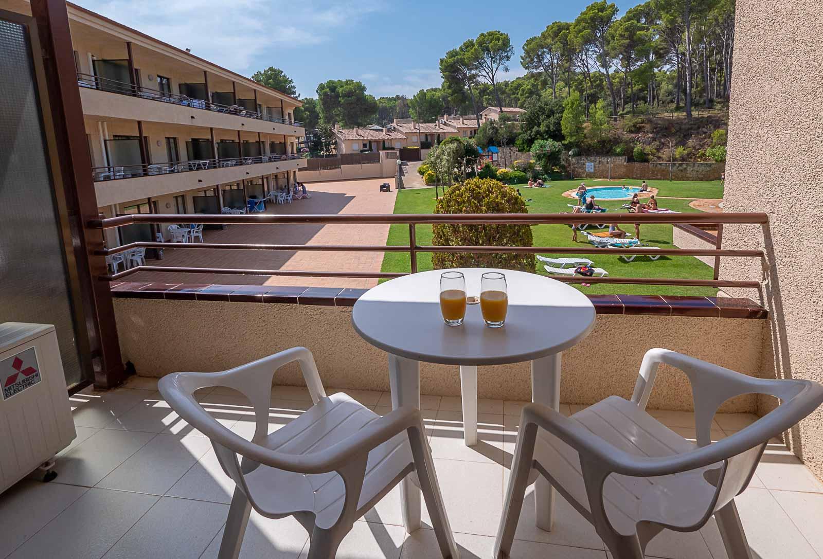 Aparthotel Golf Beach Pals Bagian luar foto