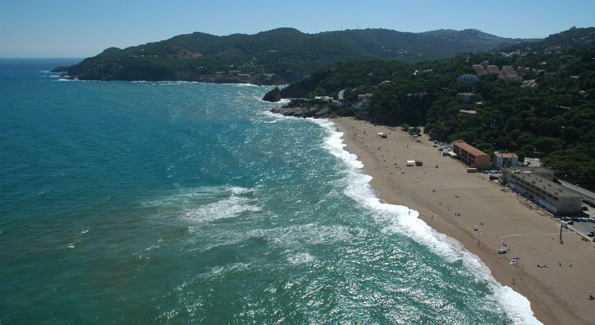 Aparthotel Golf Beach Pals Bagian luar foto