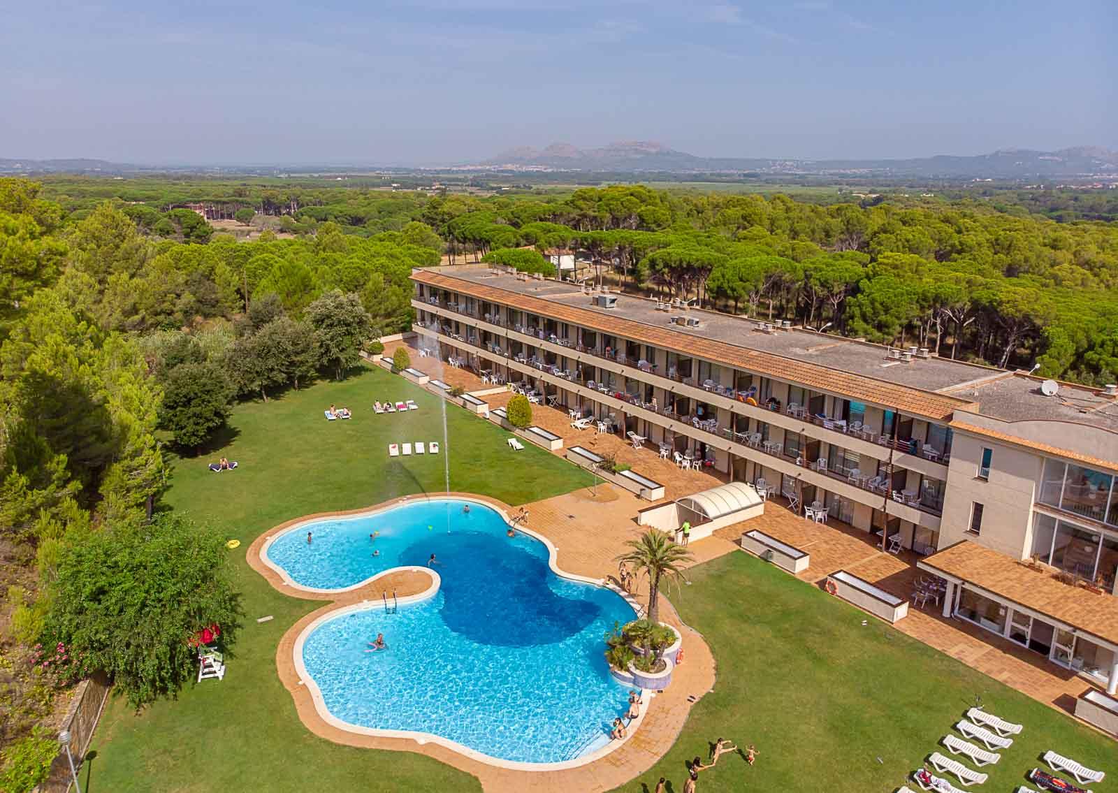 Aparthotel Golf Beach Pals Bagian luar foto