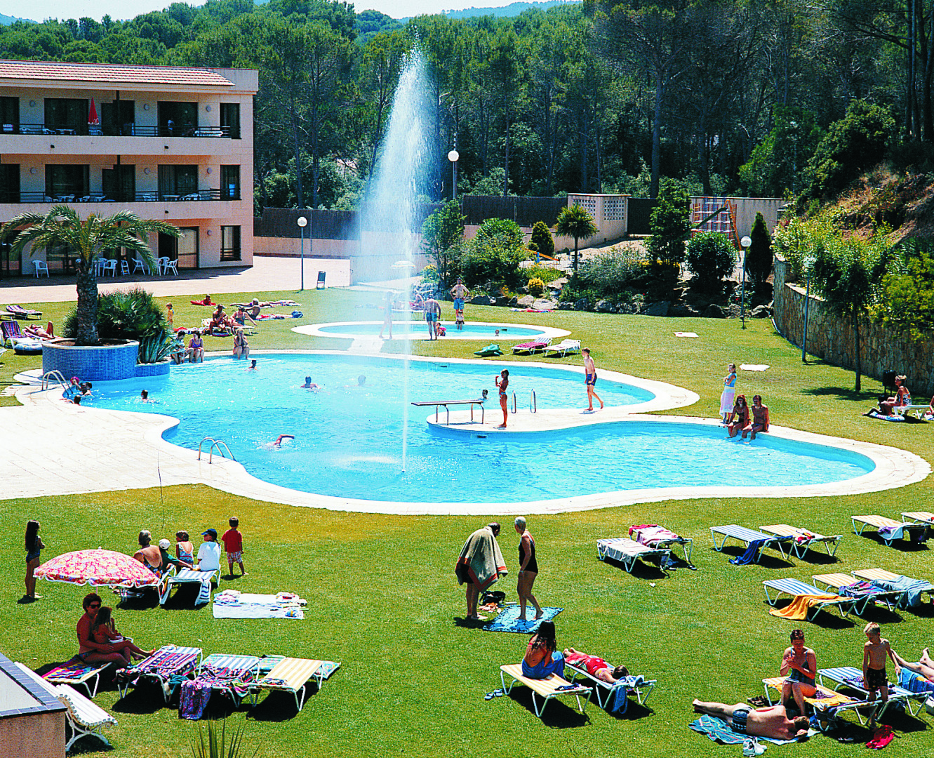 Aparthotel Golf Beach Pals Bagian luar foto